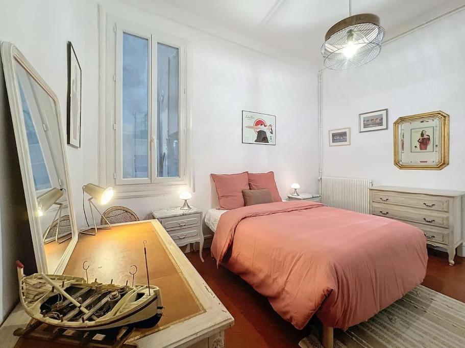 Nouveau - Appartement 100M2 Avec Terrasse A 1 Min De La Place De La Comedie Montpellier Exterior foto