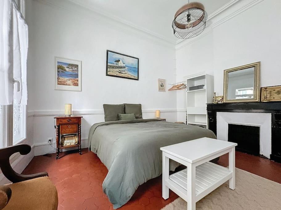 Nouveau - Appartement 100M2 Avec Terrasse A 1 Min De La Place De La Comedie Montpellier Exterior foto