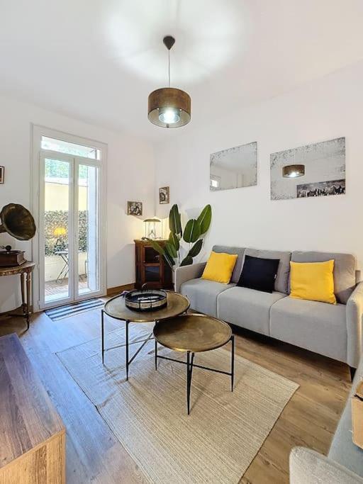 Nouveau - Appartement 100M2 Avec Terrasse A 1 Min De La Place De La Comedie Montpellier Exterior foto