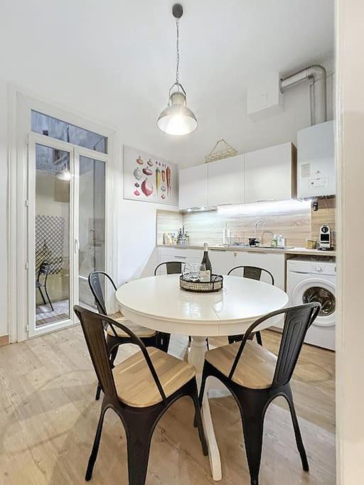Nouveau - Appartement 100M2 Avec Terrasse A 1 Min De La Place De La Comedie Montpellier Exterior foto